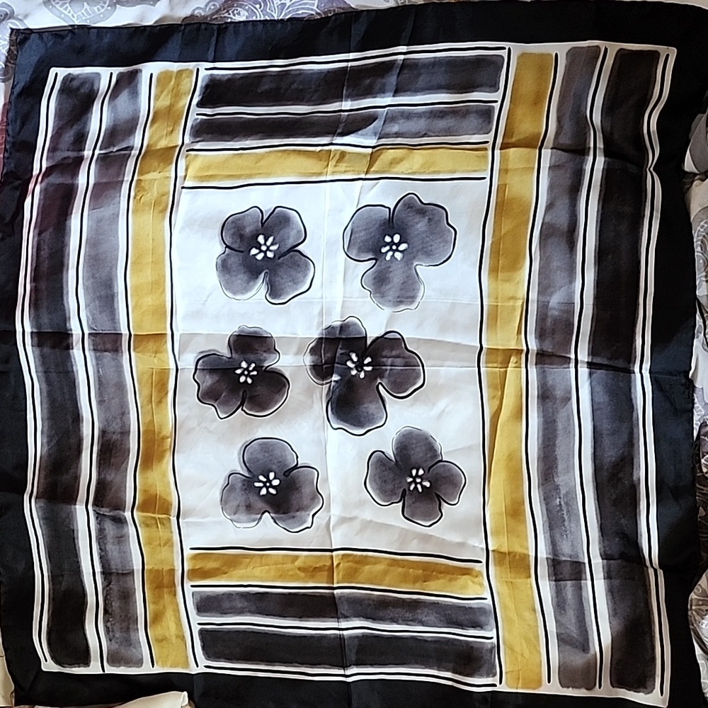 Multicolored scarf From Japan